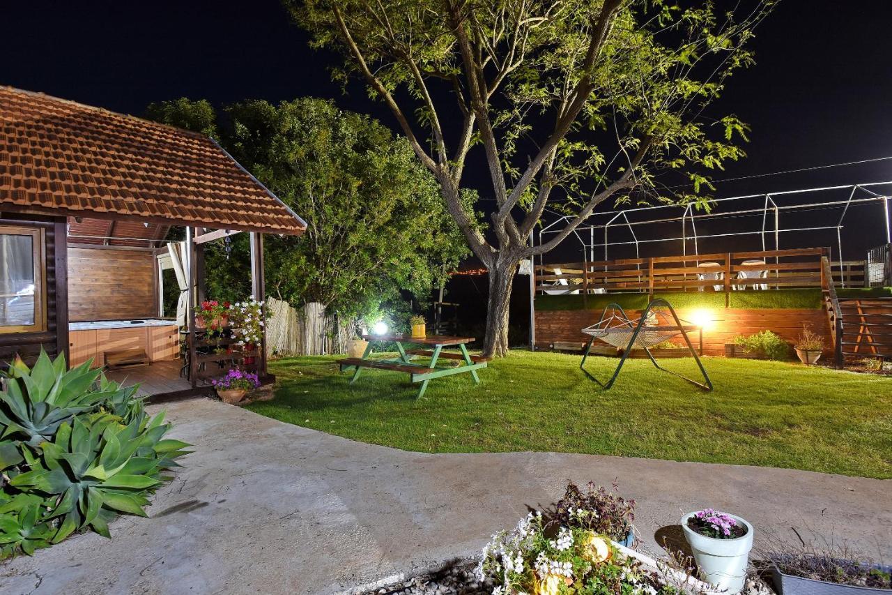 Biktot Nofim Villa Manot Ngoại thất bức ảnh